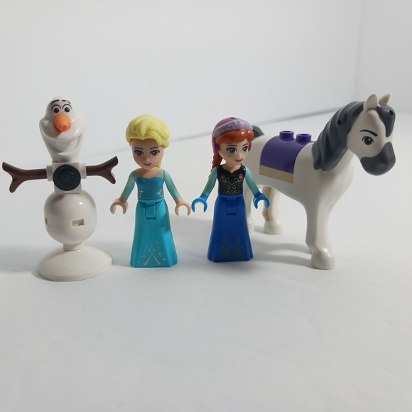 LEGO Disney Frozen Figurines Lot of 4 - Picture 1 of 1